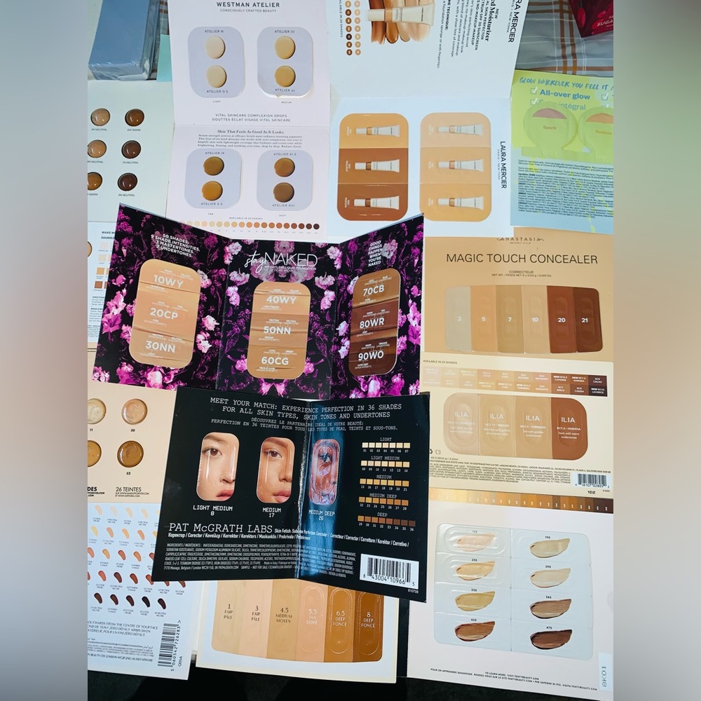 Assorted High-End Foundation and Concealer Samples - Picture 3 of 10